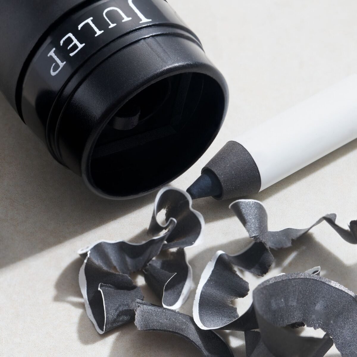 When Pencil Met Gel All-Day Eyeliner - Image 10