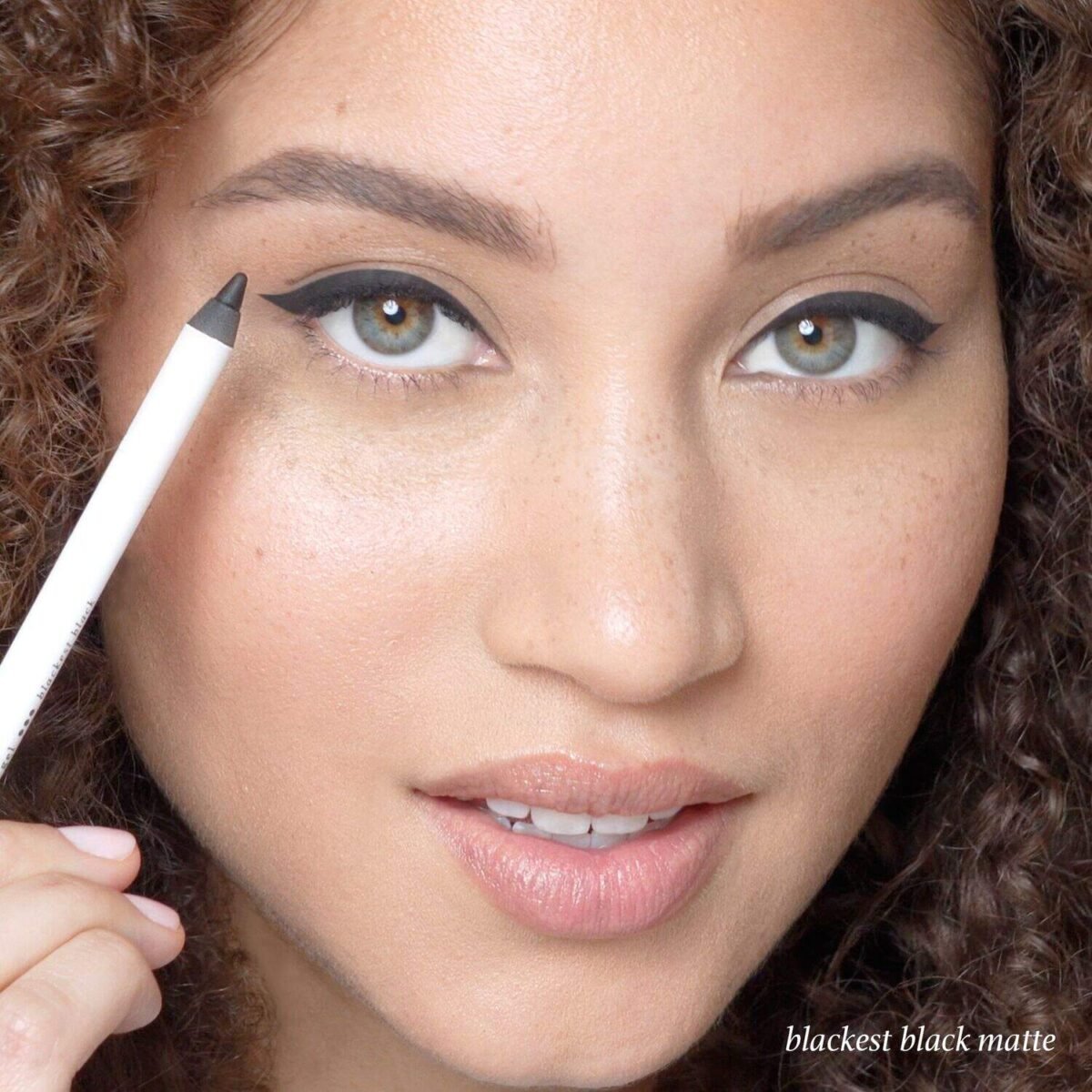 When Pencil Met Gel All-Day Eyeliner - Image 3