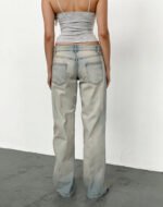 Low Rise Parallel Jeans in Sand Bleach Extreme - Image 3
