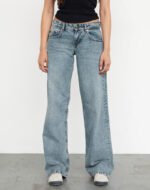 Low Rise Parallel Jeans in Vintage Blue Wash - Image 5