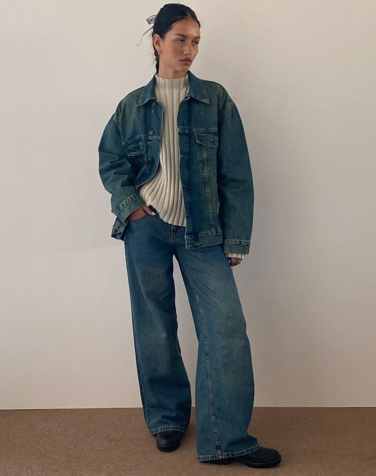 Roomy Extra Wide Low Rise Jeans in Brown Blue Acid - Image 7