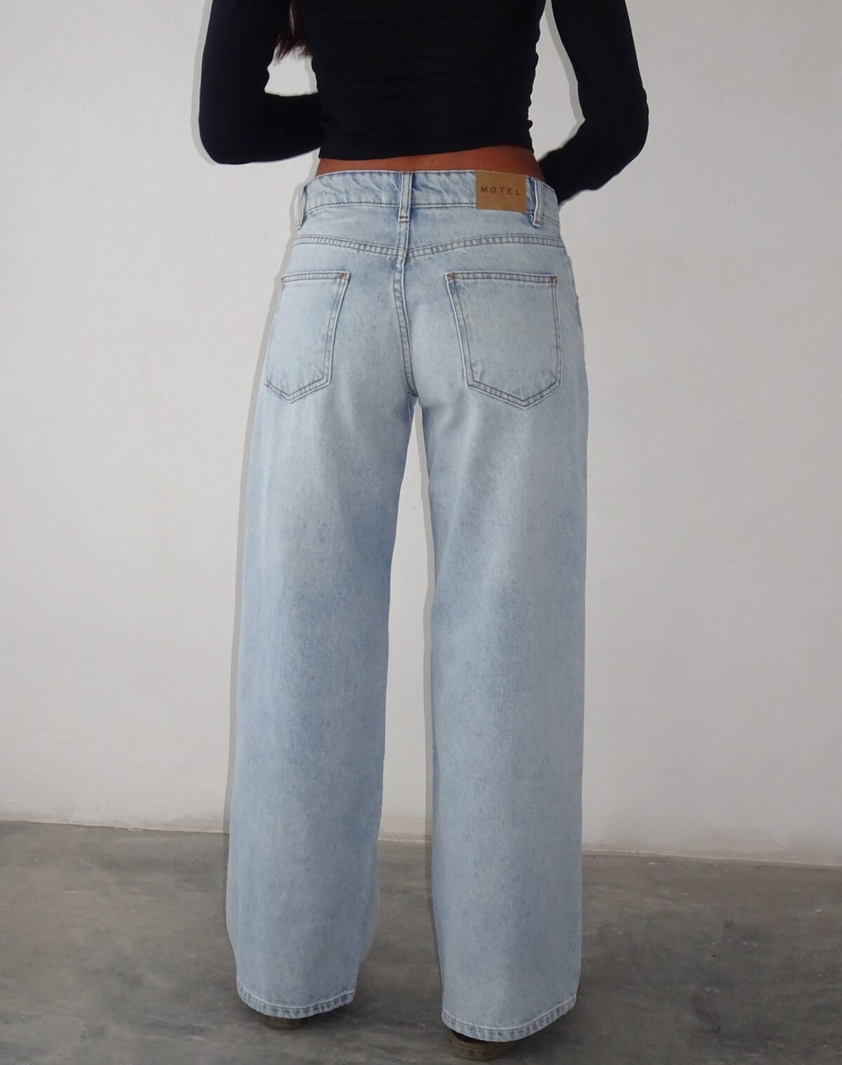 Roomy Extra Wide Low Rise Jeans in Extreme Light Blue Wash - Image 3