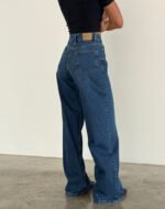 Roomy Extra Wide Jeans in Mid Blue Used - Image 3