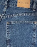 Roomy Extra Wide Jeans in Mid Blue Used - Image 6