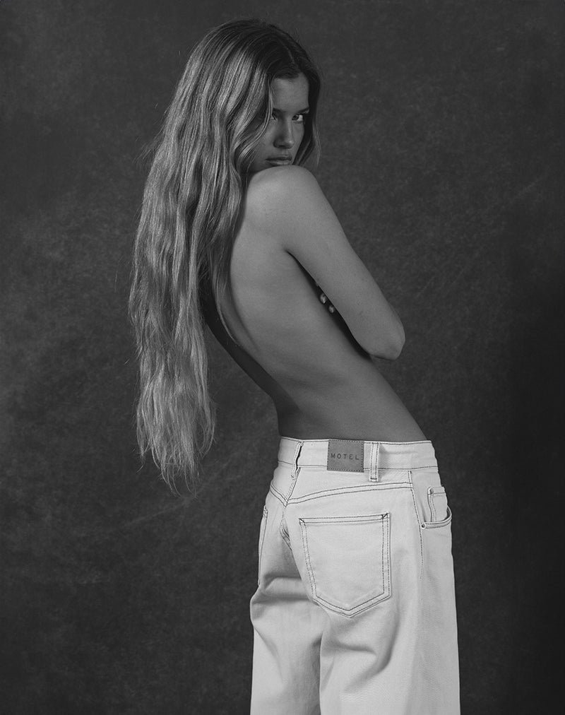 Roomy-Extra-Wide-Low-Rise-Jeans-In-Off-White.jpg Roomy Extra Wide Low Rise Jeans in Off White - Image 4