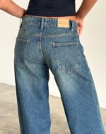 Roomy Extra Wide Low Rise Jeans in Bright Blue - Image 5