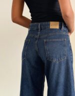 Roomy Extra Wide Low Rise Jeans in Mid Indigo Blue - Image 5